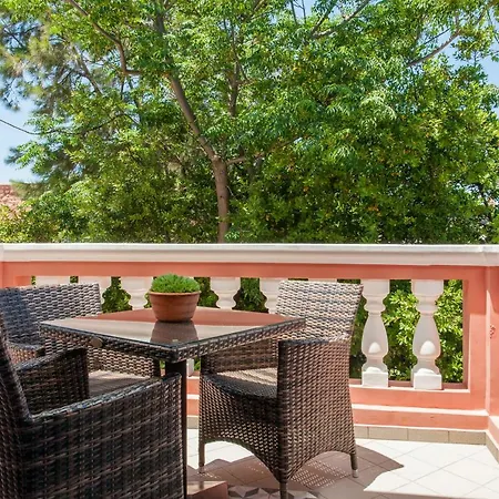Metohi Georgila Aparthotel 4*